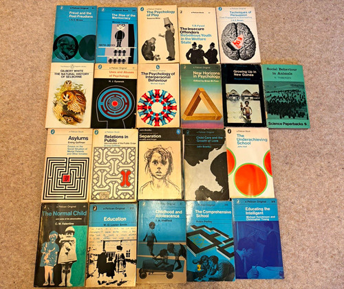 Vintage pelican books - pelican,