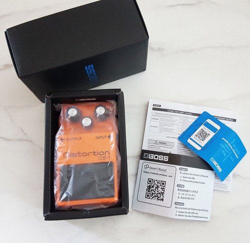 Boss distortion guitar - ds-1,