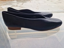 M&S Ladies Black Leather Loafers. Size 4.5. Good Condtion. No Box.