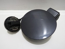 KIA RIO 2017-20 FUEL FILLER FLAP & CAP (ABT GREY 5DR HBK) 69510H8000       S5425