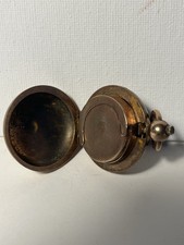 Antique Sovereign Coin Holder