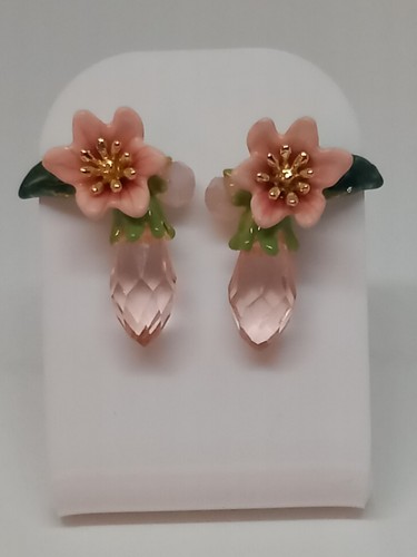 Les nereides flower - and, cystal