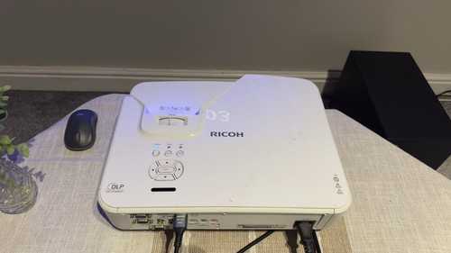 Ricoh projector - ricoh,