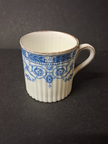Antique wedgwood coffee can - wedgwood,
