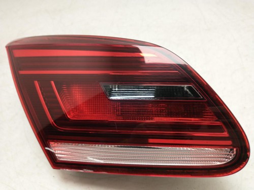 Passat passenger tail - passenger,