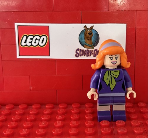 Lego scooby doo - scooby, daphne