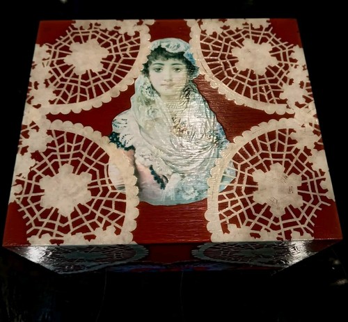 Hand painted and finished - hand,