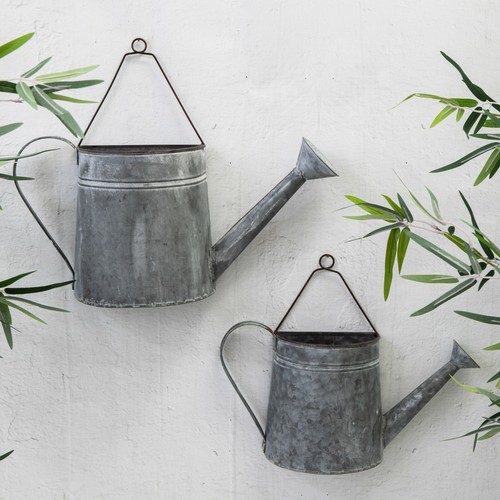 Metal wall watering - metal,