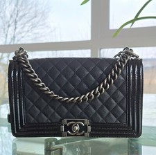 Chanel Boy Bag Black Quilted Lambskin Medium 