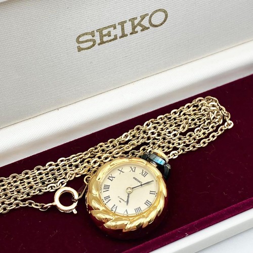 Working seiko manual winding - working,