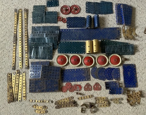 Meccano 1930s blue - meccano, gold