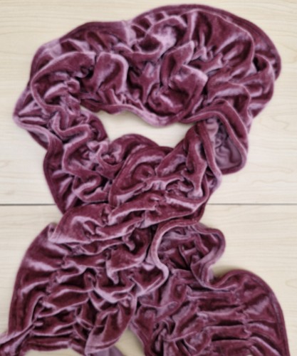 Bnwt plush soft velvet pink - bnwt,