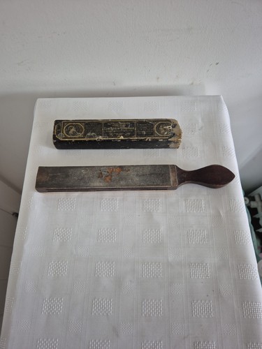 Antique straight razor - antique,