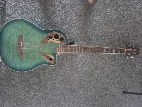 Infinity semi aqustic - , bass