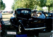 1942 GMC Half-ton pickup truck