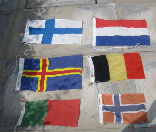 Assorted courtesy flags roped - assorted,