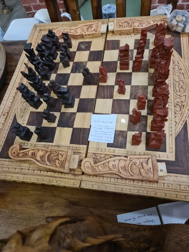 Hand carved chess set very - carved,