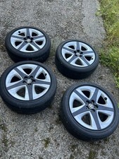 Genuine Toyota Prius Alloy Wheel Rim & Tyre 17 inch NOT SALVAGE OR DAMAGED