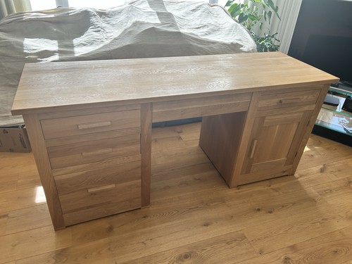 Solid oak desk with - solid,