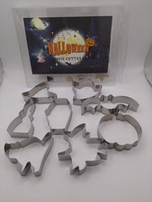 8 Piece Metal Halloween Cookie Cutter Set