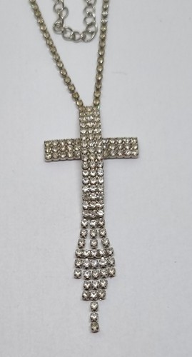 Beautiful silver tone - beautiful,