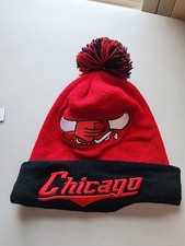 Chicago Bulls Pom Beanie Winter Knit Ski Hat/Cap Black Red 