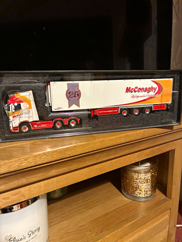 Wsi model volvo mcconaghy - model,