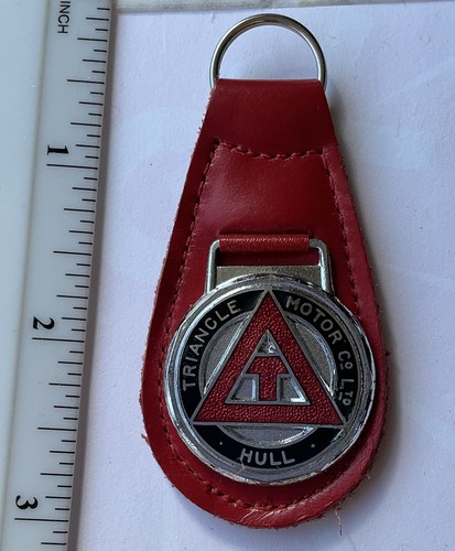 Vintage triangle motor - co, hull