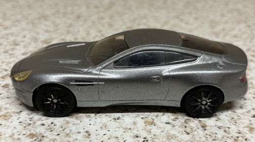 James bond 007 aston - 007, martin