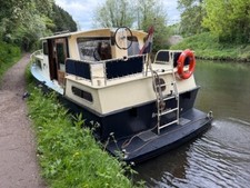 Crown Yacht Dutch Steel Motor Cruiser Canal River Liveaboard Widebeam Boat