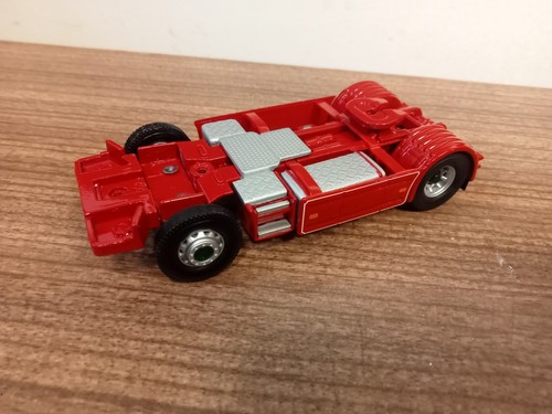 Corgi modern truck - corgi,