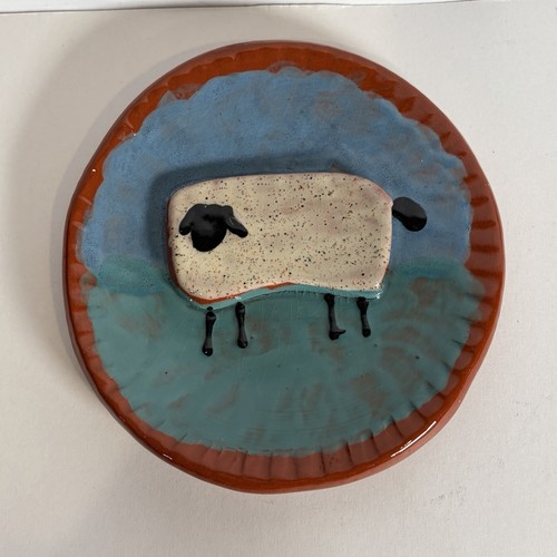 Whimsical raised sheep motif - raised,
