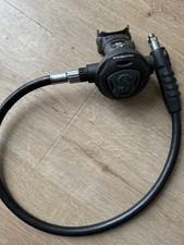 Scuba Diving Scubapro R295