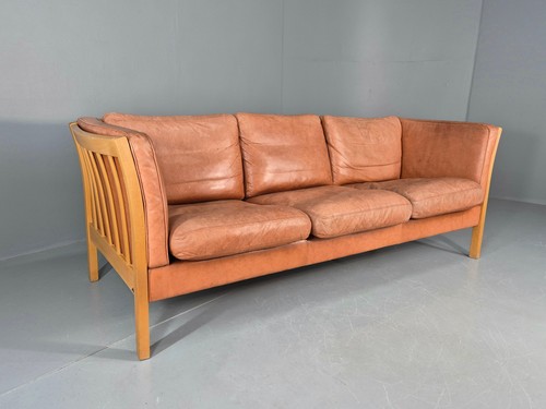 Vintage seater sofa tan - 3,