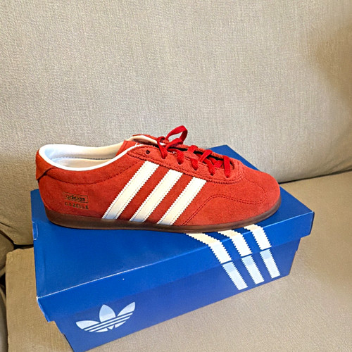 New adidas gazelle red white - new, red/white