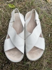 Women’s Clarks Trigenic Sandals Size UK 5.5 D White Leather 