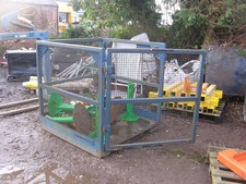 CONQUIP LIFTING MAN BASKET