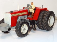 Britains 9517 MASSEY FERGUSON
