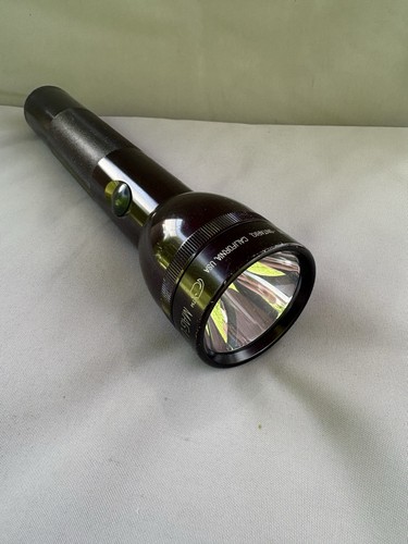 Mag lite cell torch - cell,