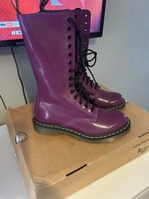 Dr Martens Airwair 14 Eyelet