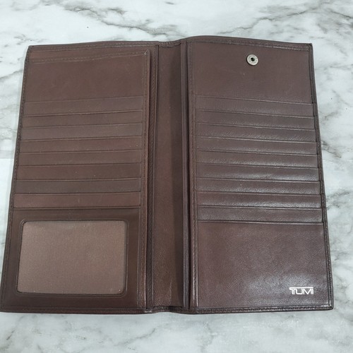 Tumi brown leather long bifold - brown,