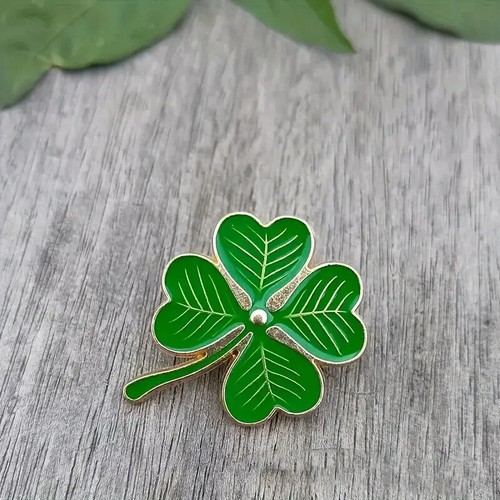 Green gold lucky clover leaf - clover,
