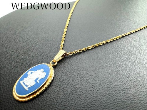 Wedgewood jasper necklace - jasper,