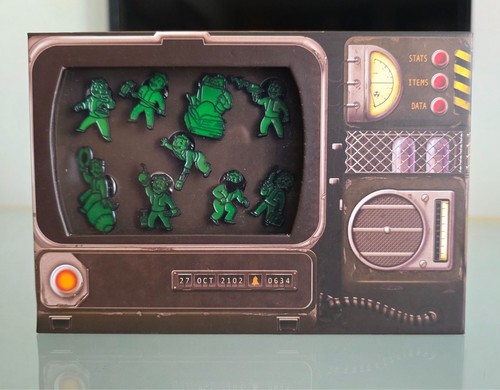 Official fallout pip - boy, glow