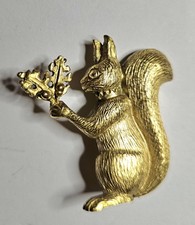 Vintage Squirrel Brooch. Gold Tone Brushed Metal In Great Items 