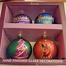 Harrods Christmas  Baubles 2004 Designer Tree Decorations set of 4 Boxed