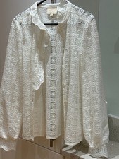 Sezane Chlo ecru guipure lace long sleeve Ruffles on the placket and collar