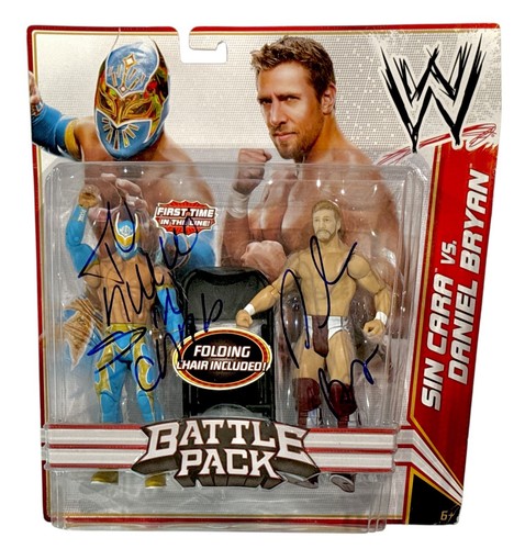 Wwe sin cara and daniel - daniel, bryan
