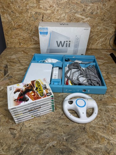 Nintendo wii console - nintendo,