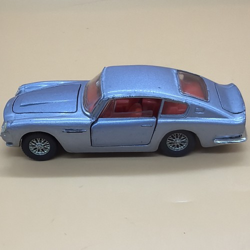 Dinky 153 original aston - original,